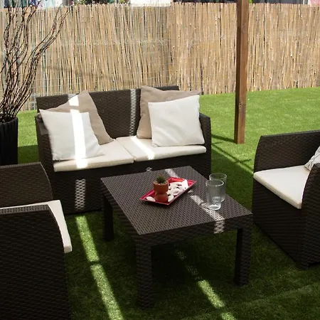 Mirage Place קטאניה