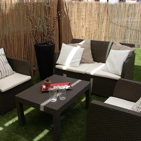 לינה וארוחת בוקר Mirage Place קטאניה